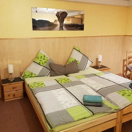 Проживание в семье Gaestehaus Uwe&heidi